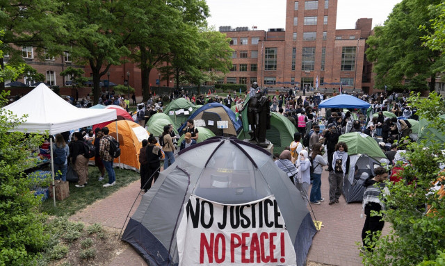 Αμερικανοί φοιτητές διαδηλώνουν για τον πόλεμο στη Γάζα