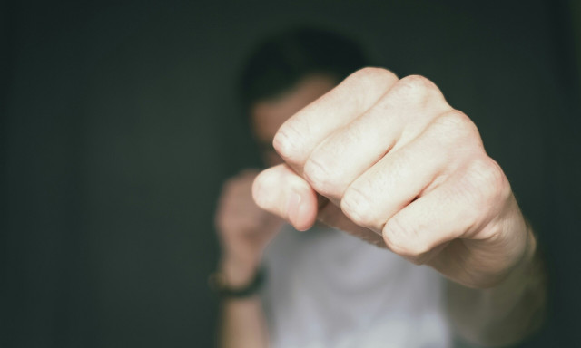 Θεσσαλονίκη: Ανήλικος υπέστη ξυλοδαρμό για λόγους ερωτικής αντιζηλίας