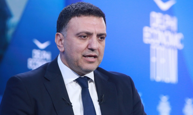 Kikilias praises the work of firefighters; a difficult fire season ahead