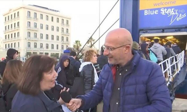 Ο Τσελίκας επέστρεψε στον Πειραιά: Επική ατάκα από επιβάτη -«Χωρίς εσάς δεν θα μπορούσα να ταξιδέψω»