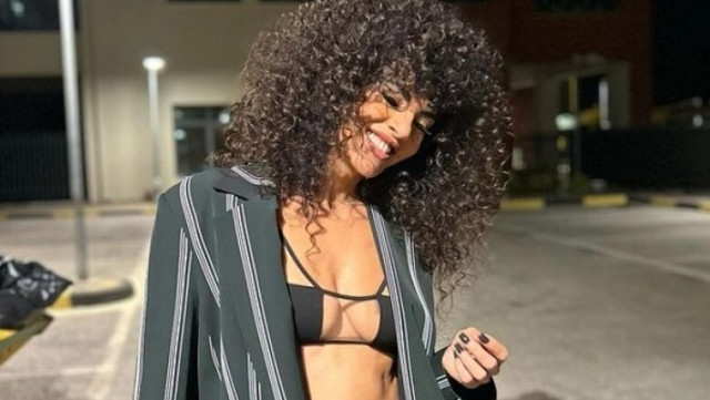 Μαρία Σολωμού: «Δεν έχω κάνει ποτέ one night stand, το θεωρώ γελοίο» (vid)