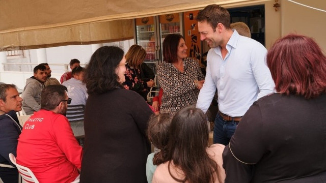 Κασσελάκης: Επίσκεψη στα Ψαρά