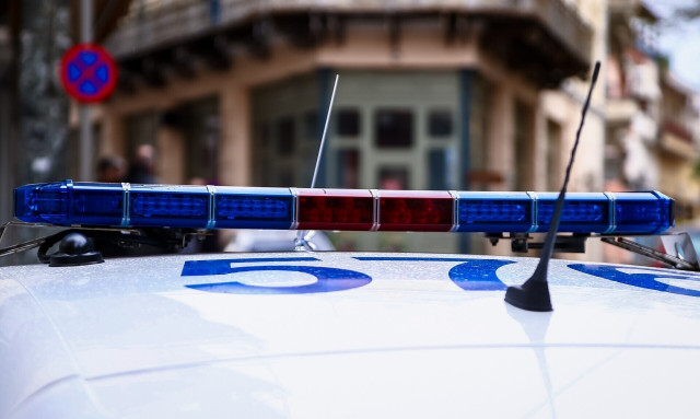 Συνελήφθησαν δύο μέλη κυκλώματος παράνομης διακίνησης μεταναστών στο κέντρο της Αθήνας