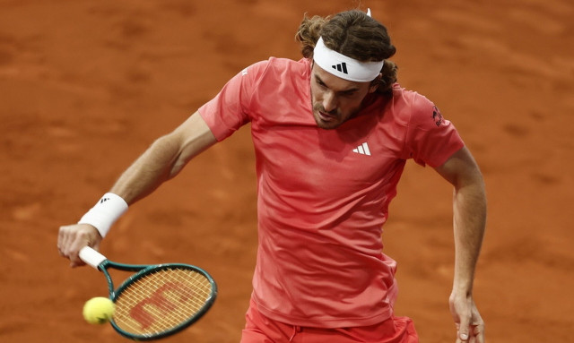 Στέφανος Τσιτσιπάς: Πρόωρος αποκλεισμός από το Madrid Open – Η μεγαλύτερη νίκη καριέρας του Μοντέιρο