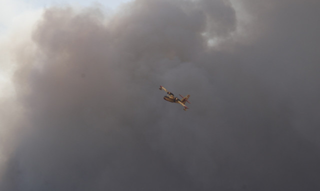Φωτιά στον Ασπρόπυργο