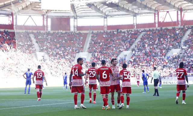 Super League, Ολυμπιακός-Λαμία 4-1: Έκανε περίπατο πριν την Άστον Βίλα