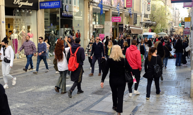 Κυριακή των Βαΐων: Άνοιξαν τα εμπορικά καταστήματα - Αναλυτικά το εορταστικό ωράριο για το Πάσχα