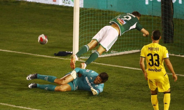 Παναθηναϊκός - Άρης 0-1: «Αυτοκτονία» στη Λεωφόρο και «αντίο» τίτλος