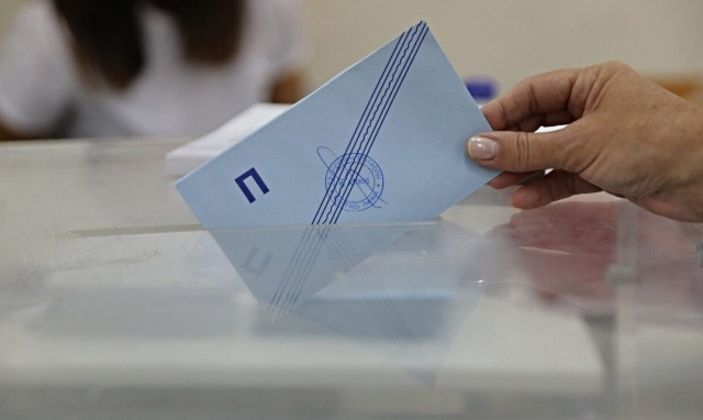 A total of 188,511 registered globally for postal voting by deadline Monday