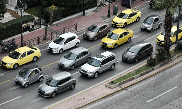 Τέλη κυκλοφορίας: Πληρωμή με το μήνα για άρση ακινησίας οχημάτων - Ανοίγει η πλατφόρμα