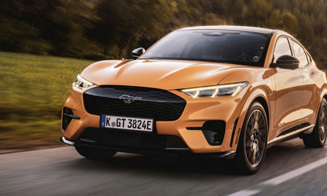 Η Ford αντιδρά στον εξαναγκασμό των ηλεκτρικών