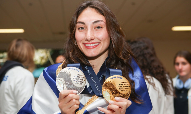 Ευαγγελία Πλατανιώτη: Ο πρώτος άνθρωπος που μίλησε όταν πήρε το χρυσό μετάλλιο στη Ντόχα