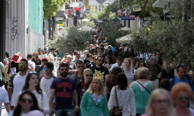 ΓΣΕΕ: Τι ισχύει για τις αργίες του Πάσχα – Πώς αμείβονται οι εργαζόμενοι που θα εργαστούν