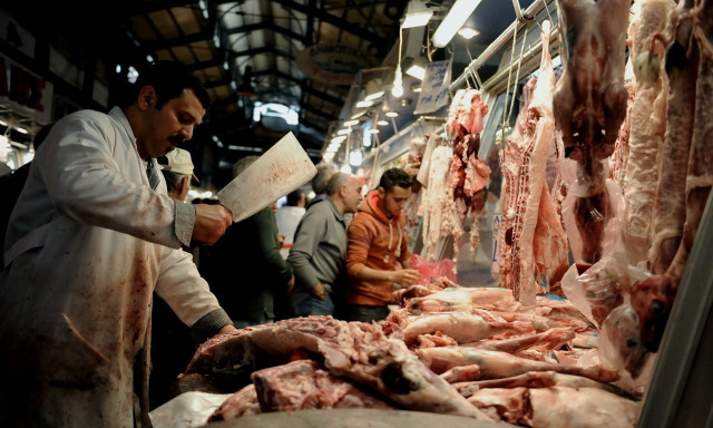 ΕΣΣΕ: Μέχρι 130,04 ευρώ το κόστος για το πασχαλινό τραπέζι - Ο συγκριτικός πίνακας των τιμών