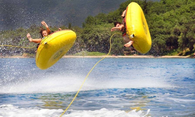 Ρόδος: Τουρίστας τραυματίστηκε από ταχύπλοο ενώ έκανε θαλάσσιο σπορ