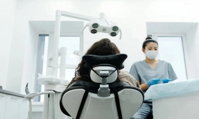 Οι ειδικοί ισχυρίζονται ότι η δυσοσμία στην αναπνοή μπορεί να είναι σύμπτωμα θανατηφόρου καρκίνου