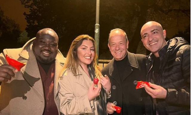 Έλενα Παπαρίζου: Ανάσταση στη Σουηδία με τον Φωκά Ευαγγελινό ενόψει Eurovision