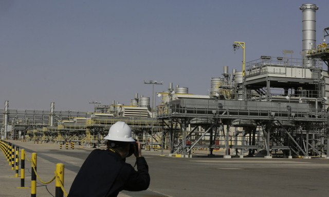 Πετρέλαιο: Οι κινήσεις της Σαουδικής Αραβίας αυξάνουν την τιμή του «μαύρου χρυσού»