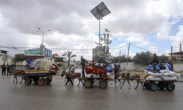 «Μπαράζ» ισραηλινών βομβαρδισμών στη Ράφα μετά την εντολή για εκκένωση