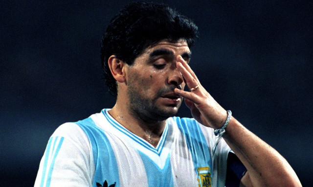 Σε δημοπρασία η «χρυσή μπάλα» που πήρε ο Ντιέγκο Μαραντόνα το 1986