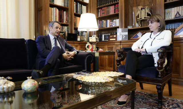 Μητσοτάκης σε Σακελλαροπούλου: Θα θέσω στον Ερντογάν το θέμα της Μονής της Χώρας