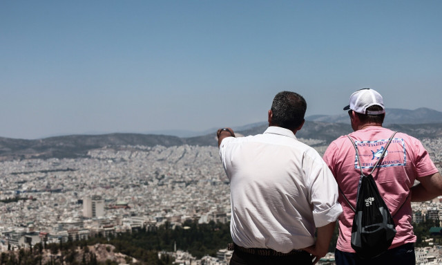 Ποταμιάνος: Ένας μισθός για μια γκαρσονιέρα -Καινούρια σπίτια μόνο για πολύ πλούσιους