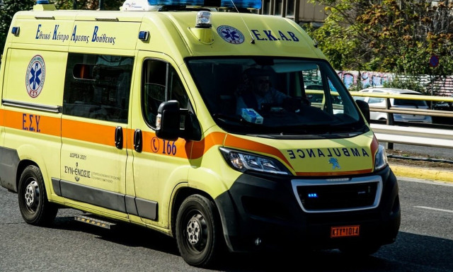 Εκτάκτως στο νοσοκομείο Βόλου 7χροvος από την Αλόννησο μετά από πτώση