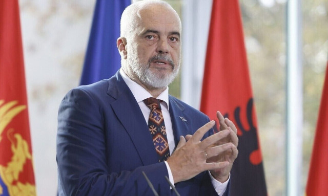 Εκβιασμός Ράμα: «Αν δεν μου δώσετε κλειστό χώρο θα πάω στο Σύνταγμα» - Στο Γαλάτσι τελικά η ομιλία