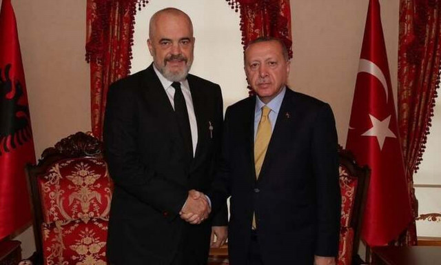 Σε σταυροδρόμι προκλήσεων η Ελλάδα - Ο βέβηλος Ερντογάν και ο ανεπιθύμητος Ράμα