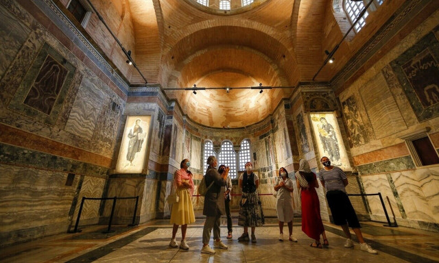 Τουρκία: Μεγάλη προσέλευση για την προσευχή της Παρασκευής στη Μονή της Χώρας