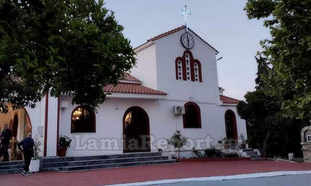 Φθιώτιδα: Ιερόσυλοι «ποντικοί» έβαλαν στο μάτι τον Ιερό Ναό Αγίων Αναργύρων Γλύφας