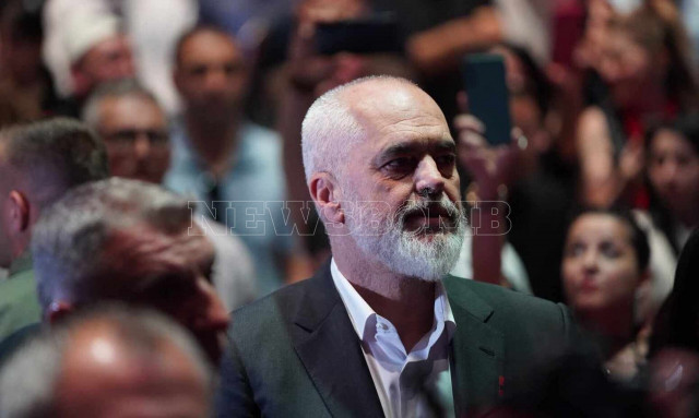 Εντι Ράμα από Γαλάτσι: Ανιστόρητος, αμετανόητος και ασεβής προς την Ελλάδα