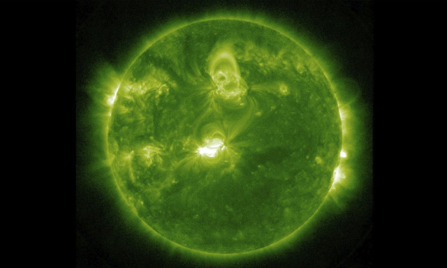 Κριμιζής για γεωμαγνητική καταιγίδα: Η μεγαλύτερη ένταση της μπορεί να είναι απόψε