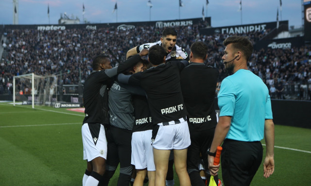 ΠΑΟΚ – Ολυμπιακός LIVE: Πήρε το ντέρμπι τίτλου της Super League ο «Δικέφαλος»