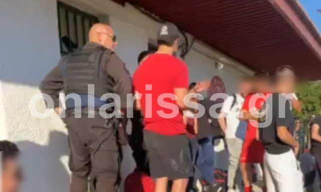 Λάρισα: Χαμός σε αγώνα τοπικού - Έριξαν διαιτητή στο έδαφος και τον κλωτσούσαν