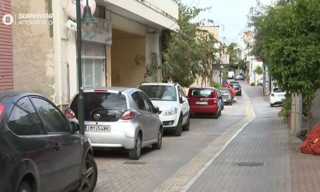 Πέραμα: Έφτιαξαν μονοπάτι για τυφλούς μέση του δρόμου