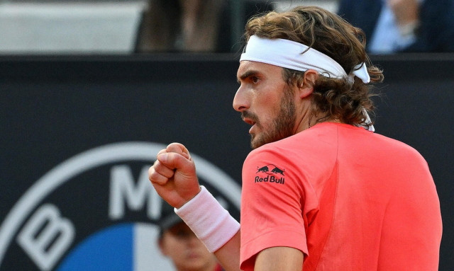 Στέφανος Τσιτσιπάς: Με «καταιγιστικό» τρόπο στα προημιτελικά της Ρώμης - Έχασε μόλις τρία games!