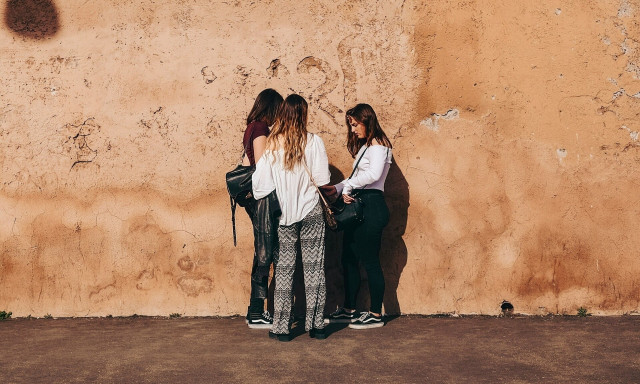 Σεξουαλική παρενόχληση τριών ανηλίκων κοριτσιών στη Θεσσαλονίκη: Καταδικάστηκαν 2 Ουκρανοί