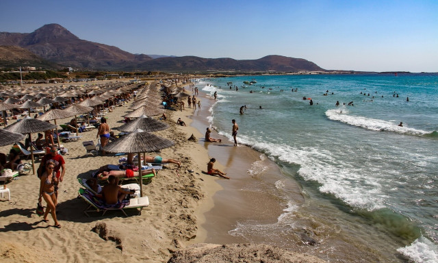 MyCoast: 500 καταγγελίες για παρανομίες σε παραλίες – Πώς λειτουργεί η πλατφόρμα