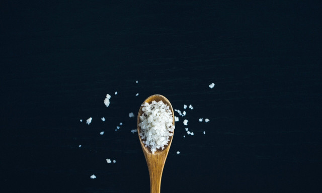 Το αλάτι στο «στόχαστρο» του ΠΟΥ - 10.000 θάνατοι την ημέρα στην Ευρώπη από καρδιαγγειακά