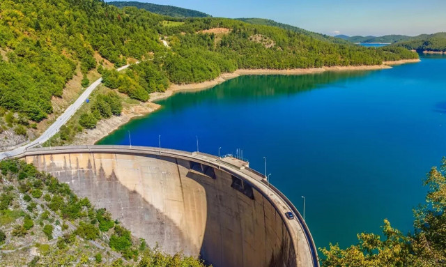 Λίμνη Πλαστήρα: Το στολίδι της Θεσσαλίας
