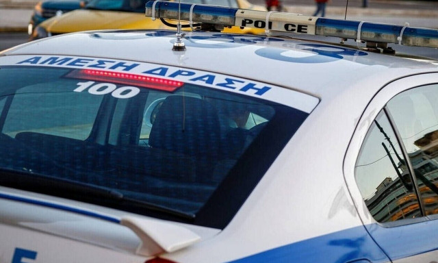 Θεσσαλονίκη: Κλείδωσαν 5χρονο στο σπίτι και εξαφανίστηκαν – Χειροπέδες σε μητέρα και γιαγιά