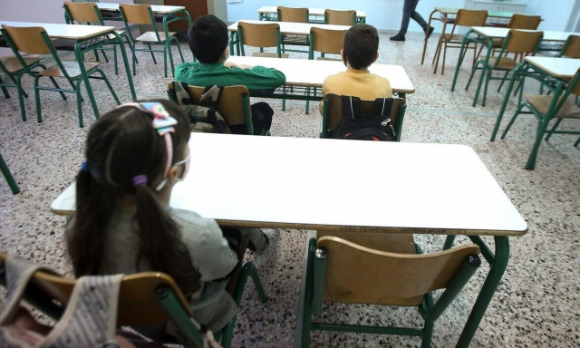 Ανατροπές στην εκπαίδευση: Όλο το σχολείο στον υπολογιστή - Τι ανακοινώνει αύριο ο Πρωθυπουργός