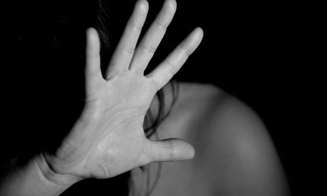 Σοκ στην Κύπρο: 14χρονος είχε ερωτικές επαφές με την αδελφή του - Καλούσε και συμμαθητές του