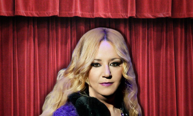 Θέμις Μαρσέλλου στο Newsbomb.gr: Στην Ελλάδα δεν πάσχουμε από ταλέντο, από παιδεία πάσχουμε