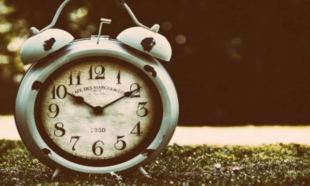 O πανέξυπνος λόγος που τα ρολόγια ρυθμίζονται πάντα στην ίδια ακριβώς ώρα σε διαφημίσεις