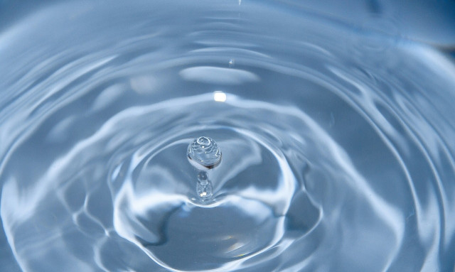 Ακατάλληλο το νερό λόγω επιδημίας παρασίτων - Τι είναι η απειλητική ασθένεια κρυπτοσποριδίαση;