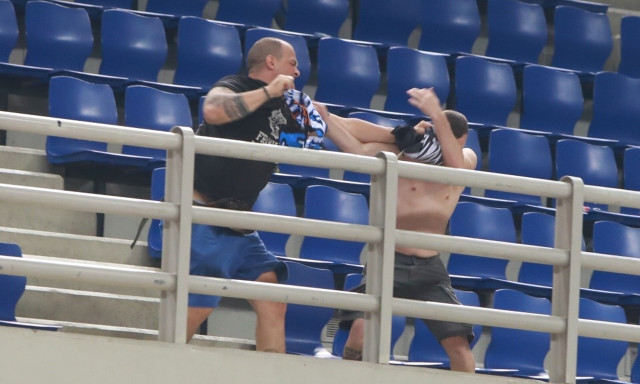 Επεισόδια στα Άνω Λιόσια - Ήρθαν στα χέρια οπαδοί του Ηρακλή και του Πανιωνίου (vid)