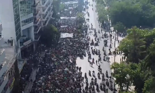 Συλλαλητήριο οπαδών του Παναθηναϊκού και πορεία στην Αλεξάνδρας– Επεισόδια κοντά στο γήπεδο