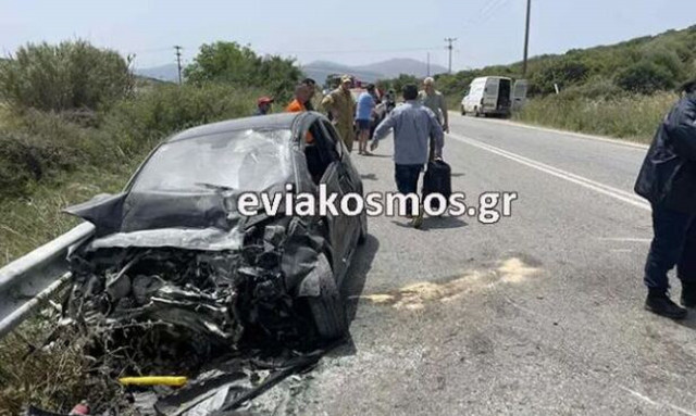 Σοβαρό τροχαίο με εγκλωβισμένους στην Εύβοια